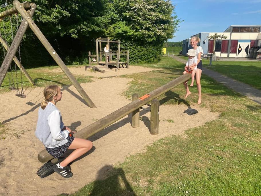 Warmenhuizen De Boet, Dicht Bij Duinen En Zeeヴィラ エクステリア 写真